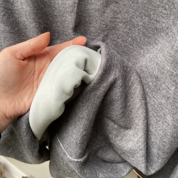 Forever 21 Soft Sweater - Picture 5 of 7